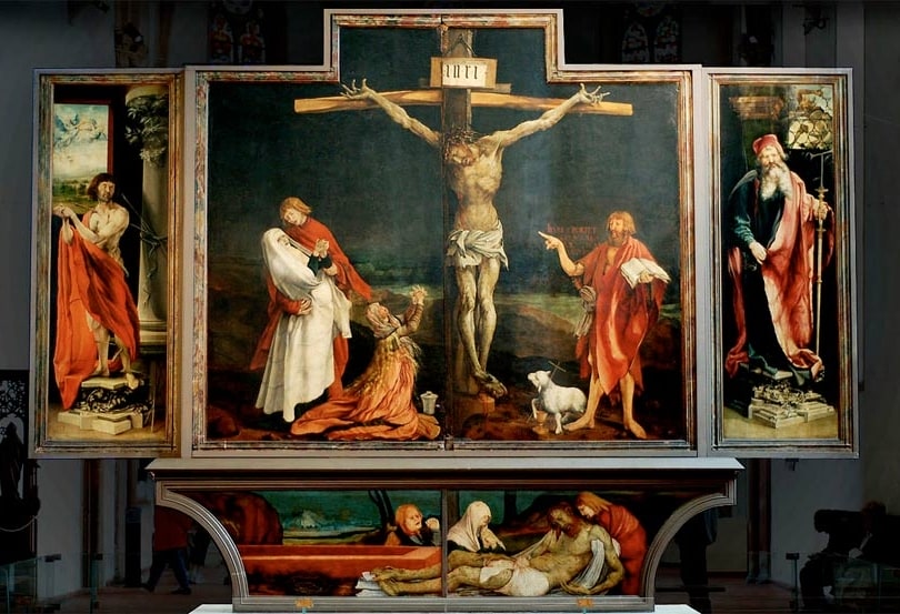 Altarpiece depicting crucifixion